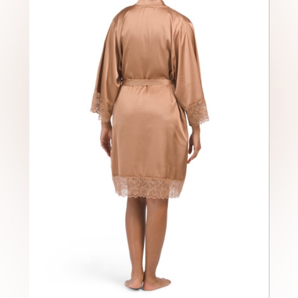 Satin Robe with Lace Trim by Belle Verre Notte, M, Macaroon, NWT - Picture 2 of 3